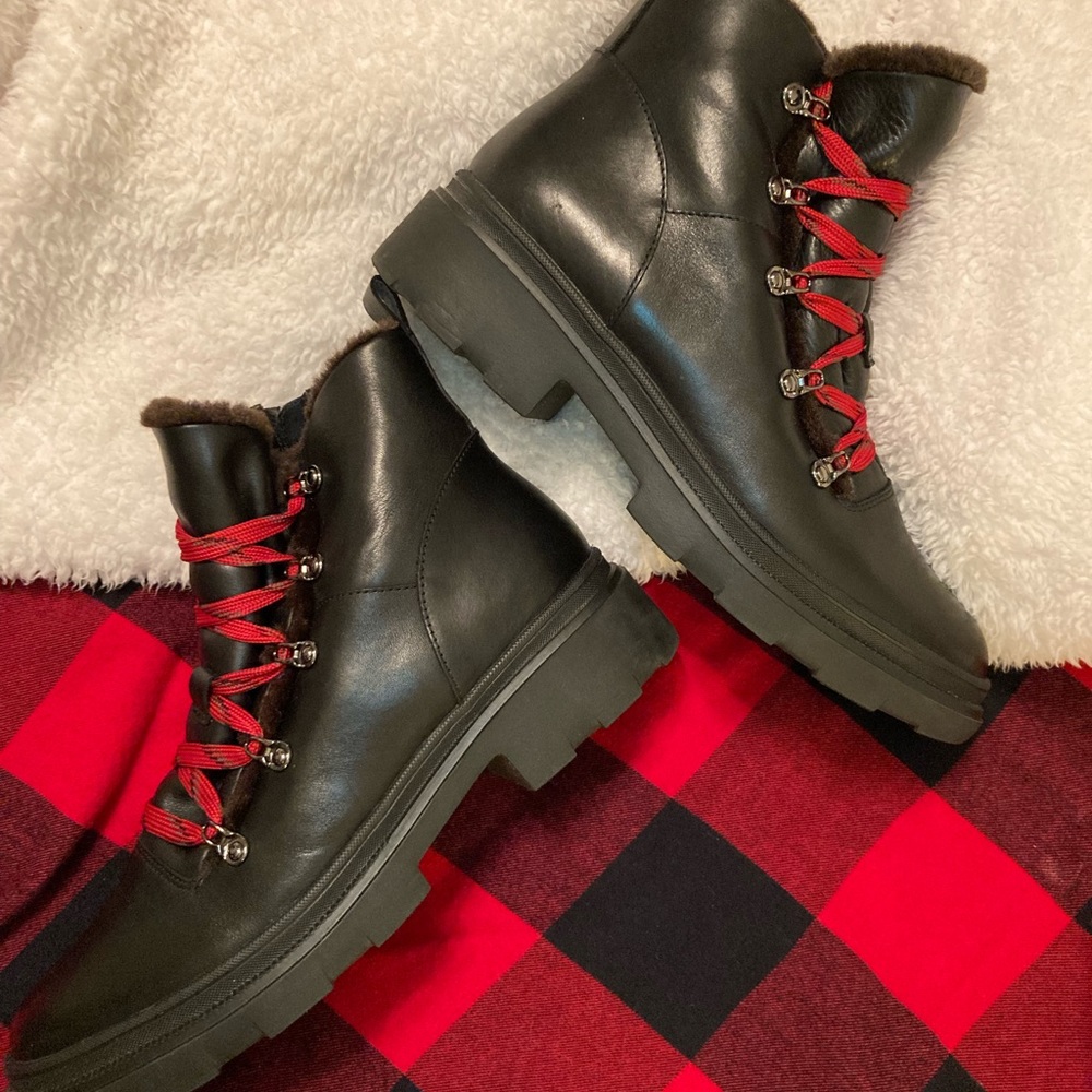 NATURALIZER JULIAN WATERPROOF BLACK BOOT